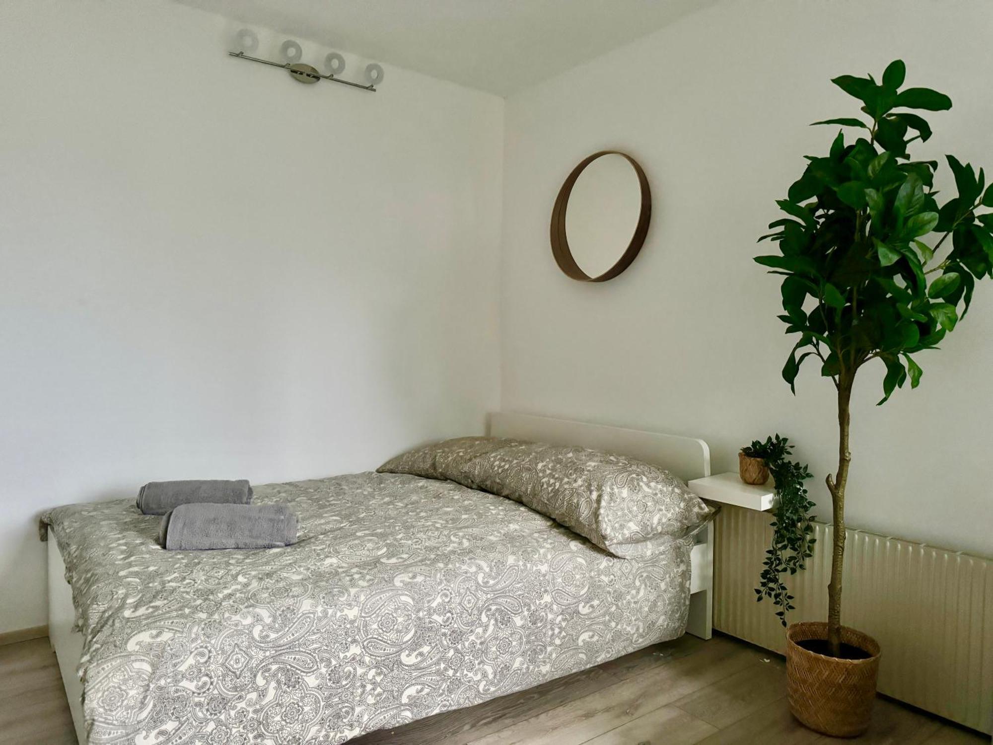 Stylish Schonbrunn Apartments With Free Parking Wien Exterior foto